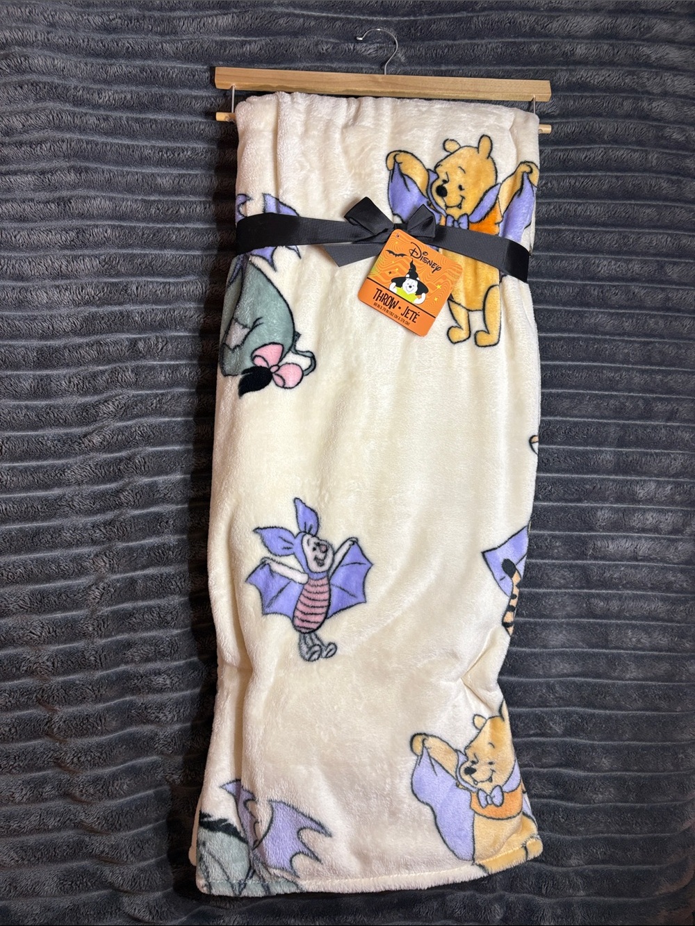 NWT Disney Halloween Throw Blanket